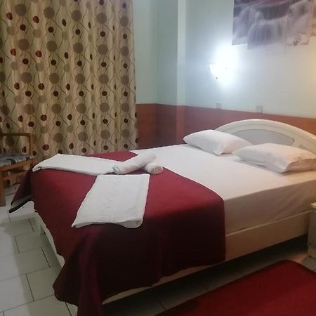Hotel Elena 에데사 외부 사진