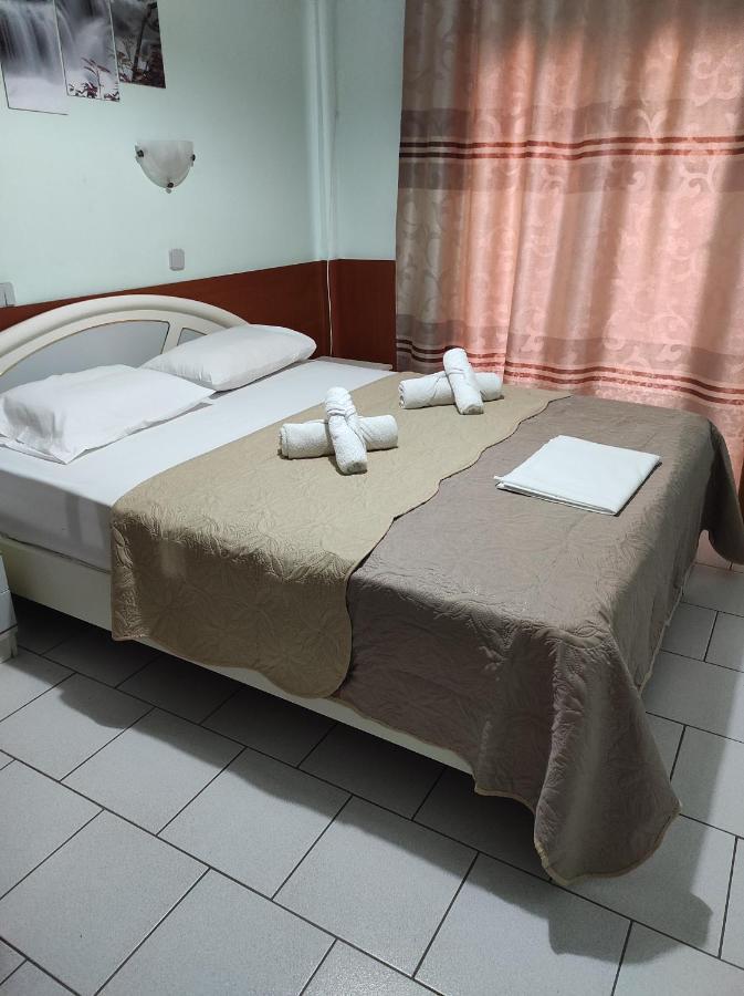 Hotel Elena 에데사 외부 사진